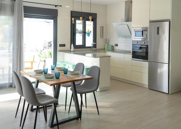 別荘 - Casa Trufa コニル・デ・ラ・フロンテラ